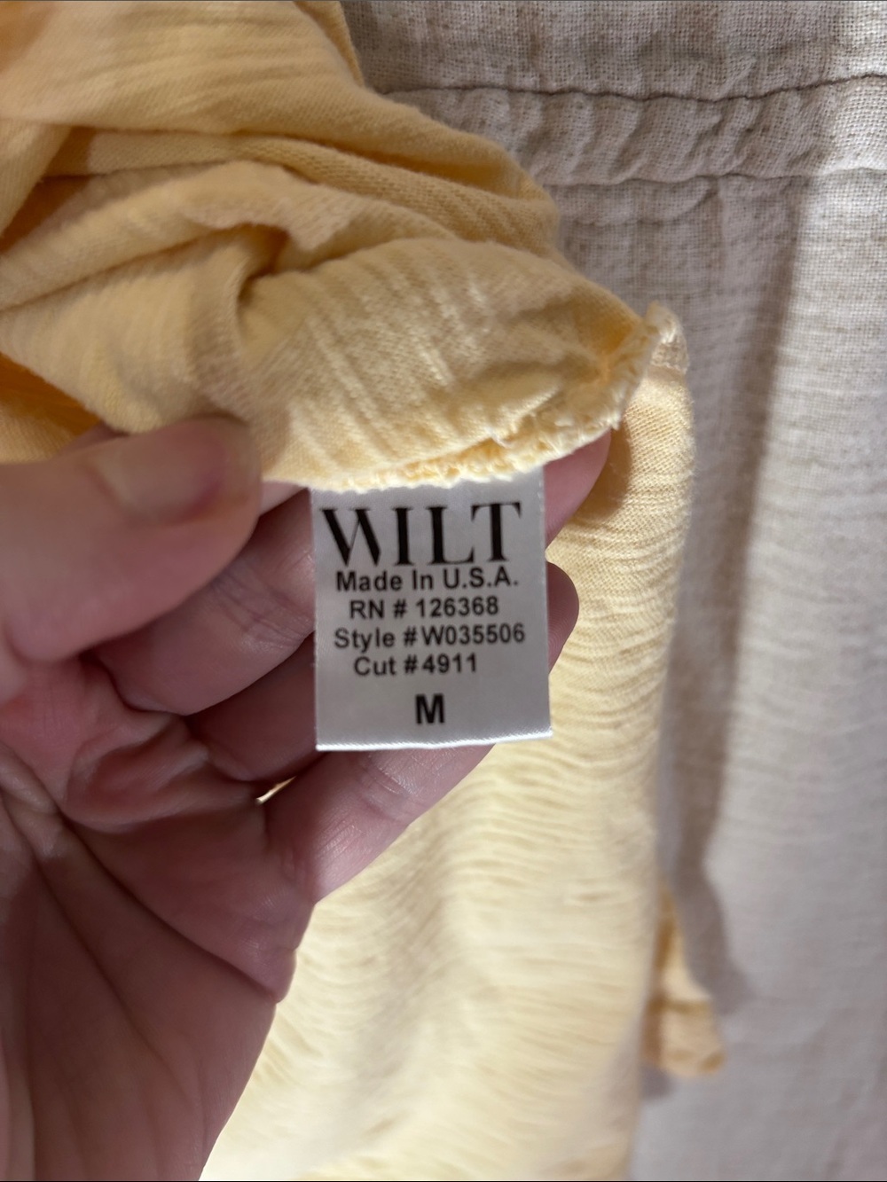 Wilt Pale Yellow V-Neck Short Sleeve Tee 100% Cotton Asymmetrical Hem USA made - Picture 3 of 11